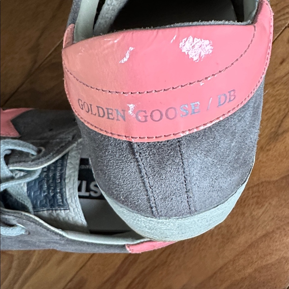 Golden Goose Superstar size 38.  Euc grey suede and pink accents. - Picture 8 of 10